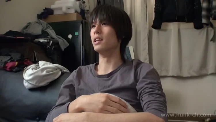 BOY 113.mp4 snapshot 04.37.333
