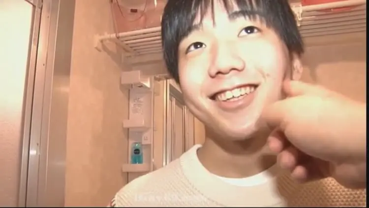 01 30 0003 04.mp4 snapshot 00.19.921